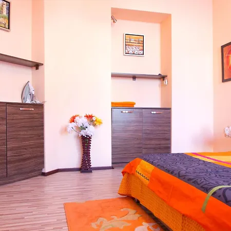 Apartment Orange Flower *